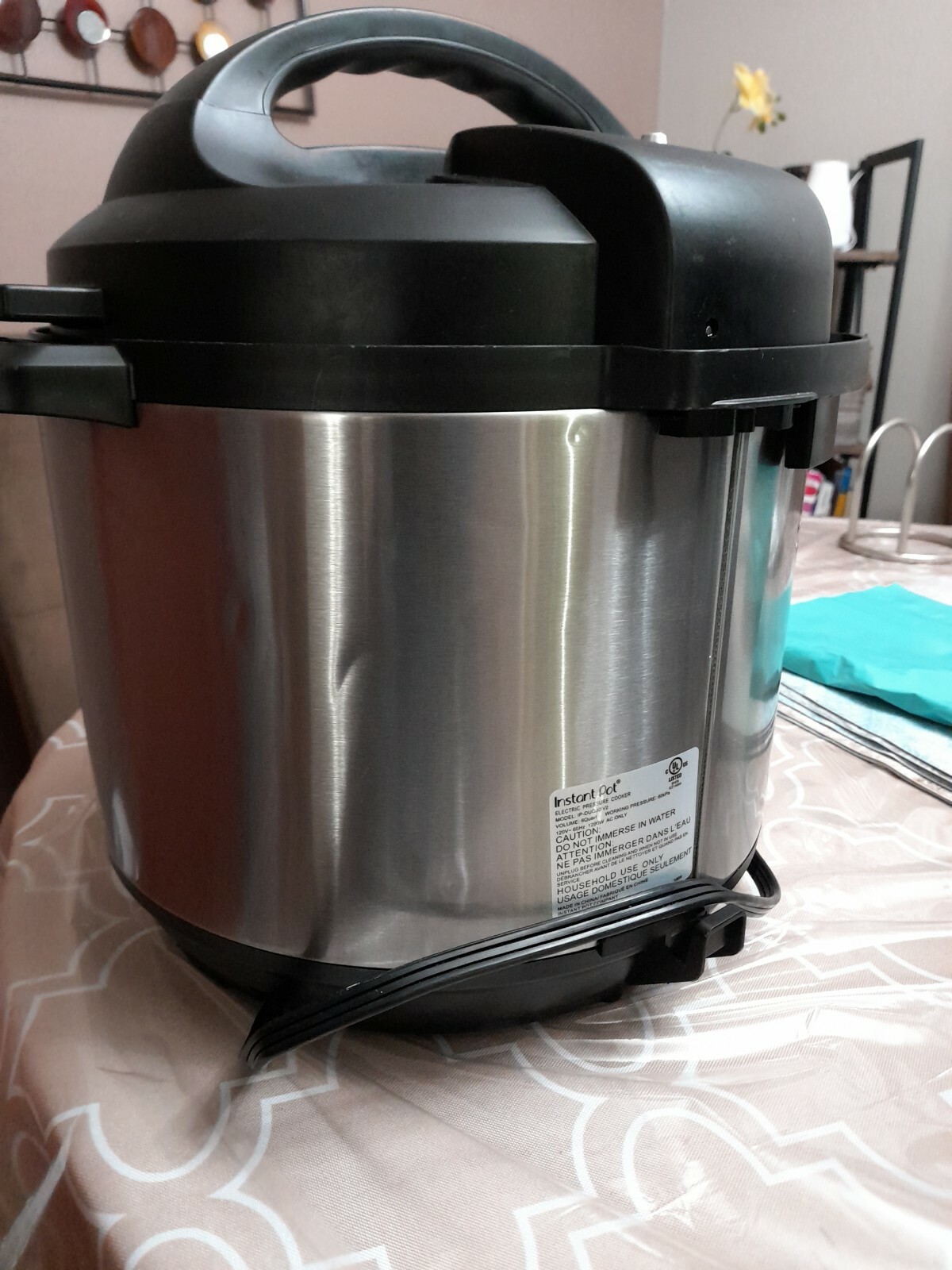 Original Instant Pot Smart Pressure Cooker Wifi Was $179.99 Save Today $30