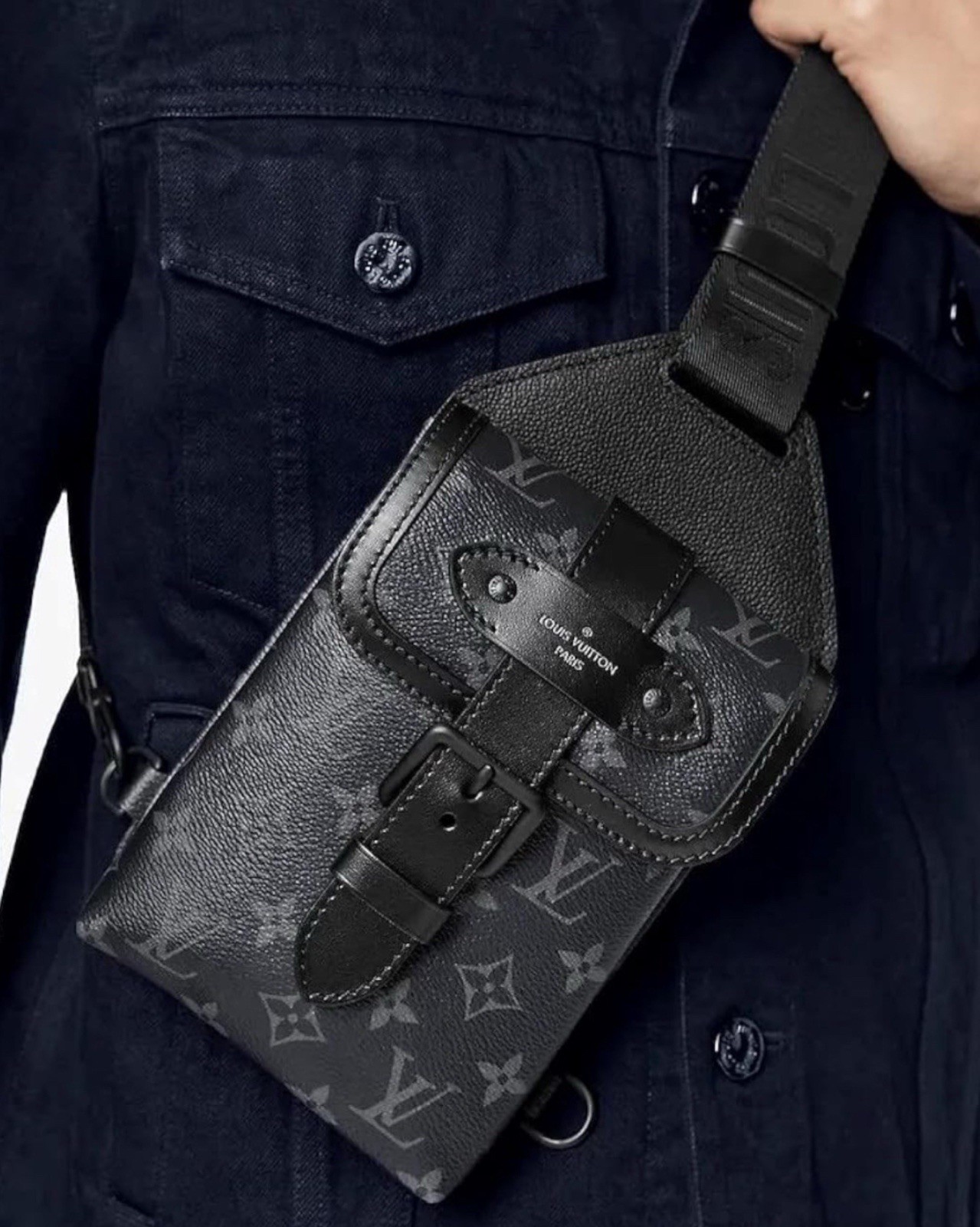 Authentic LOUIS VUITTON  Monogram Eclipse Saumur … - image 6