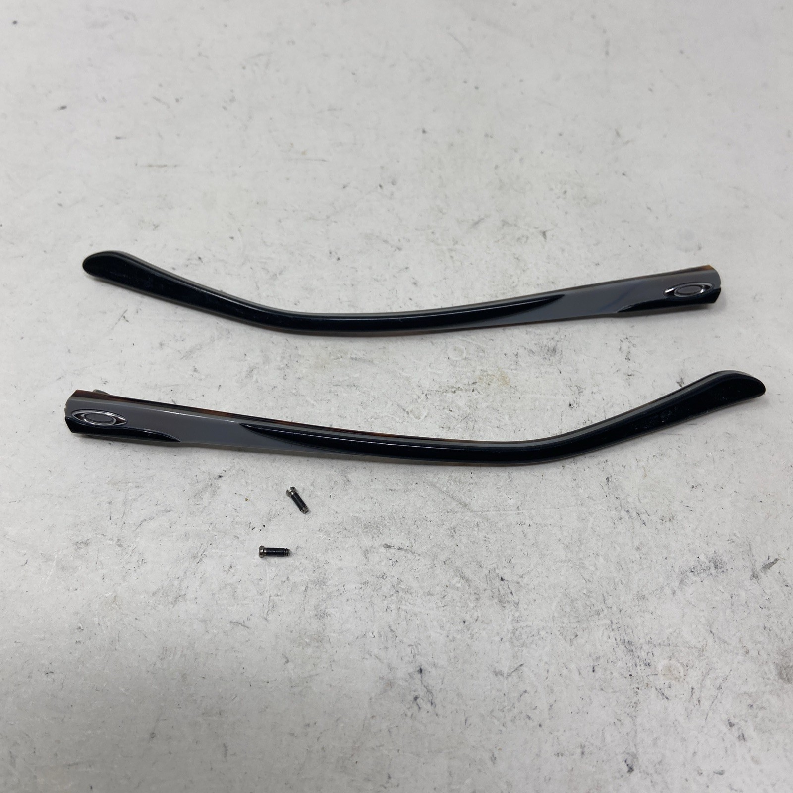 Oakley OX1090-0152 137mm BLACK TORTOISE TEMPLE ARM PARTS WIT