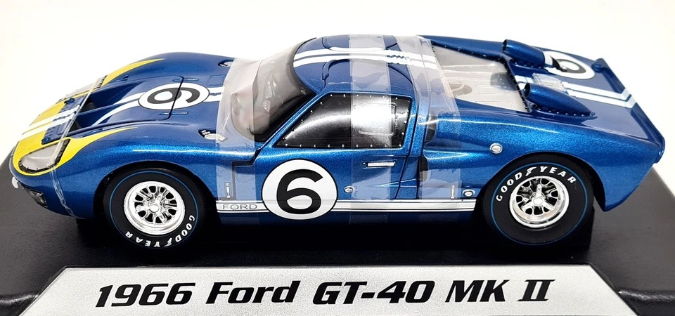 Acme 1/18 - Ford GT40 MK2 1966 Le Mans #6 Blue Diecast model car - Image 4 of 4
