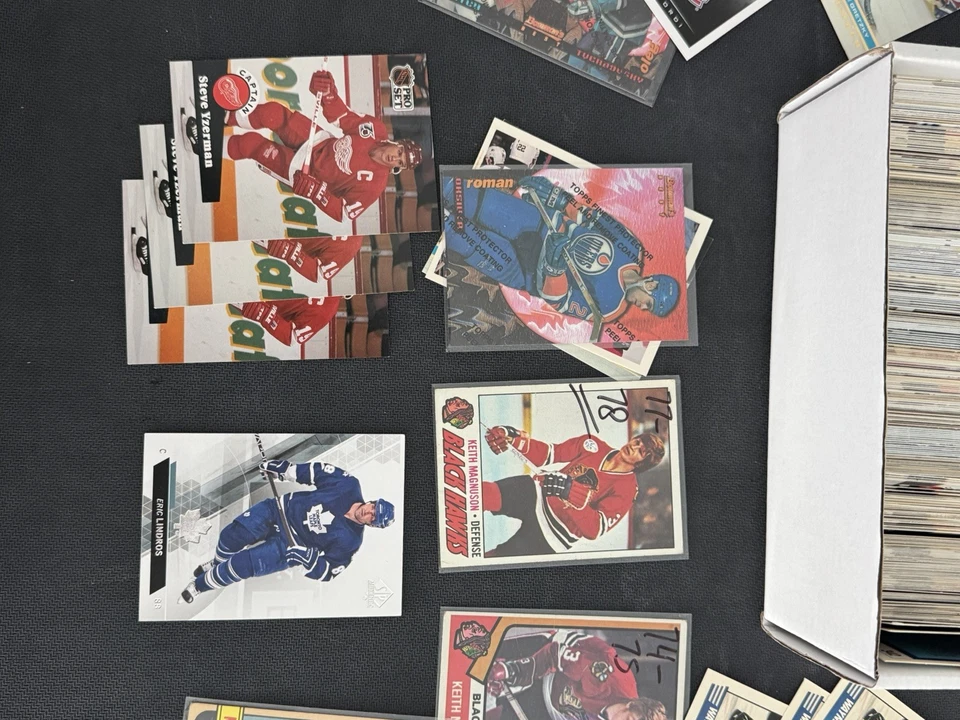 375 + Count CARDS Hockey Card 100% LOT STARS RCs HOF 70’s - modern - Image 4 of 4