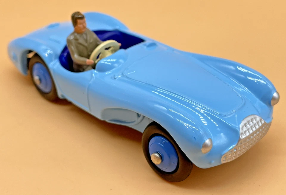 Dinky 104 Aston Martin DB3S Atlas Editions 1:43 modelo diecast azul en caja como nuevo Foto 4 de 4