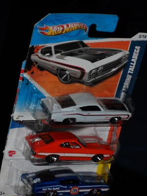 Hot Wheels '69 Ford Torino Talladega + Gran Torino    Karton + 3 Versandarten