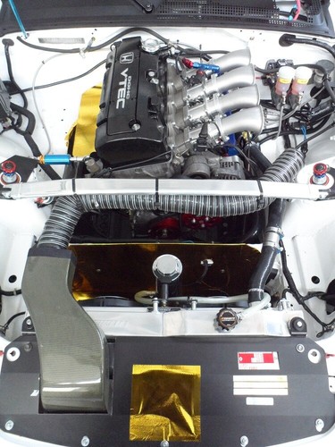 Mishimoto MMRT-CA Aluminium Coolant Reservoir Tank, Polished - Picture 3 of 3