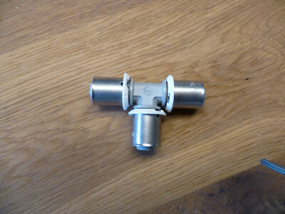 Uponor Unipipe Verbund Pressfitting T-Stück 25mm Nr. 1022720