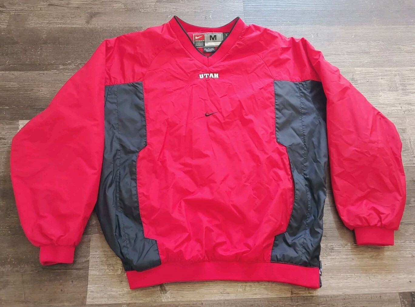 SACAI X NIKE Nike Utah Utes Giacca a Vento Pullover Giacca Abbigliamento Squadra Media