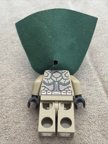 Lego Desert Batman 76056 Super Heroes Minifigure Green Cape