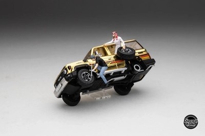 GCD 1:64 Toyota Land Cruiser 70 Arab Chrome Gold Edition MDX
