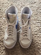 BIG KIDS NIKE BLAZER Mid 77 White Game Royal Sneakers Size 7Y Nearly New