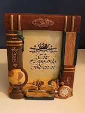 VTG 90s Leonardo Collection 3D Resin Photo Frame 12 x 15 cm "In the Library" VGC