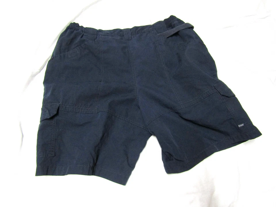 (2X) 5.11 Tactical Cargo Shorts Police Security, Size 42 , Dark Navy - Used - Image 3 of 4