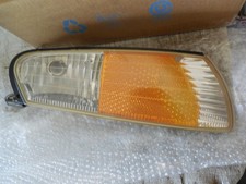 1995 1996 1997 Lincoln Continental Right Marker Signal Turn Light Oem Used 1995 1996 1997 Lincoln Continental Right Marker Signal Turn Light Oem Used