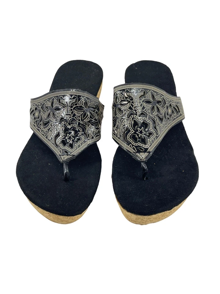 女式黑色镂空花卉软木楔形丁字裤凉鞋女式美国 8 码 — 第 2/4 张图片