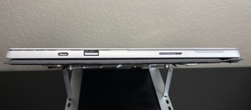 Microsoft Surface Pro 7 Bundle i5 8GB 128GB w/ Type Cover + Pen/Stylus - Afbeelding 6 van 7