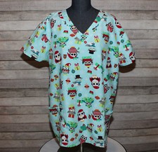 Serene Uniforms Womens Scrub Top Size L Christmas Printed Winter Holiday V Neck