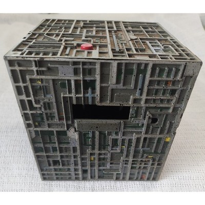 Star Trek Electronic Borg Bank   Talking Coin Bank For Parts or Repair