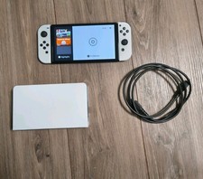 Nintendo Switch OLED Weiß - Zustand Wie Neu.