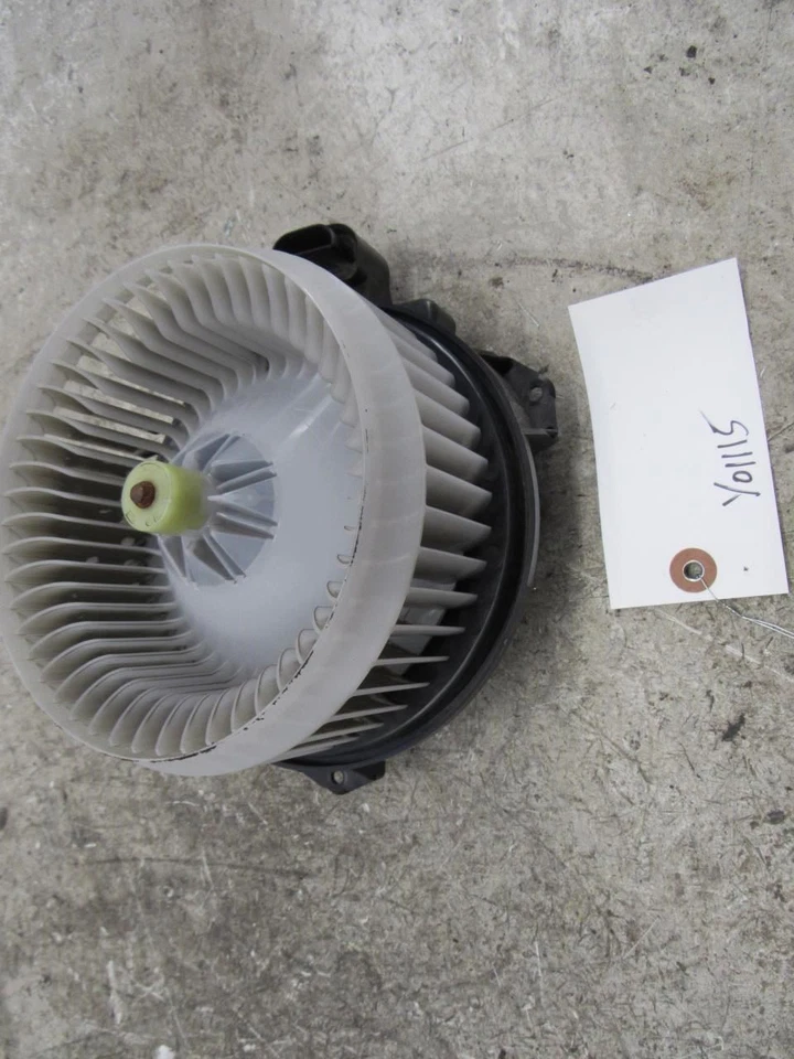 2013 Lexus ES300H ac heater dash air fan blower motor 87103-48080 OEM - Image 4 of 4
