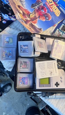 Nintendo Original Game Boy 1989 W/storage Case & Original Games. Posters too! 