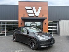 2023 Tesla Model Y Performance