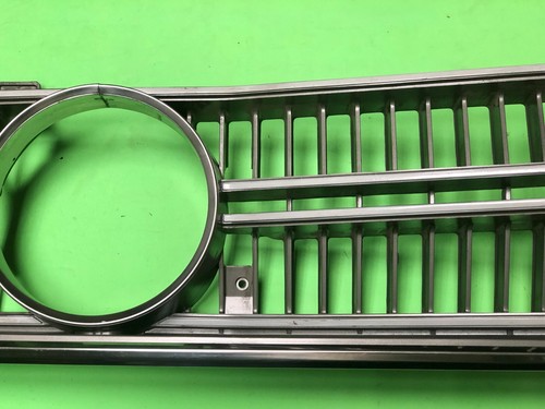 Toyota Corona 1973 Right Half Radiator Grille Mesh NRC-53111 Genuine NOS - Picture 3 of 9