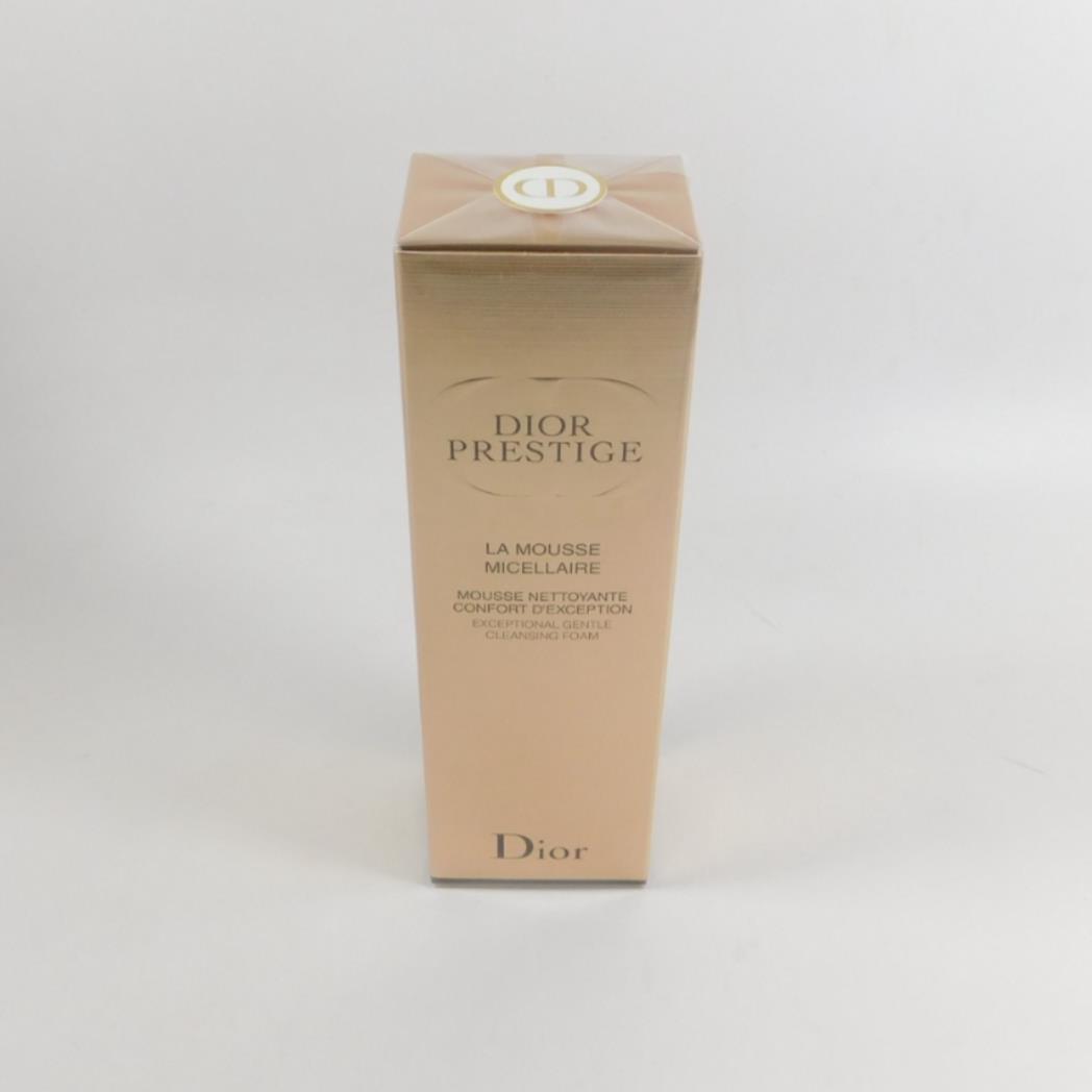 Dior Prestige La Mousse Micellaire 洗顔料 Dior Prestige La Mousse Micellaire Foam Face Wash | Dior US