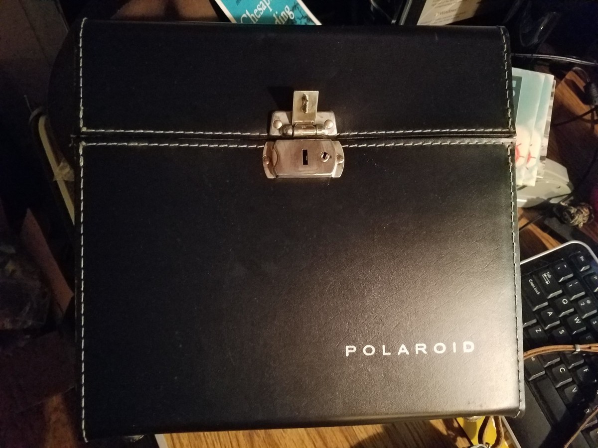Vintage Polaroid Automatic 100 Land Camera w Flash Model 268 Case