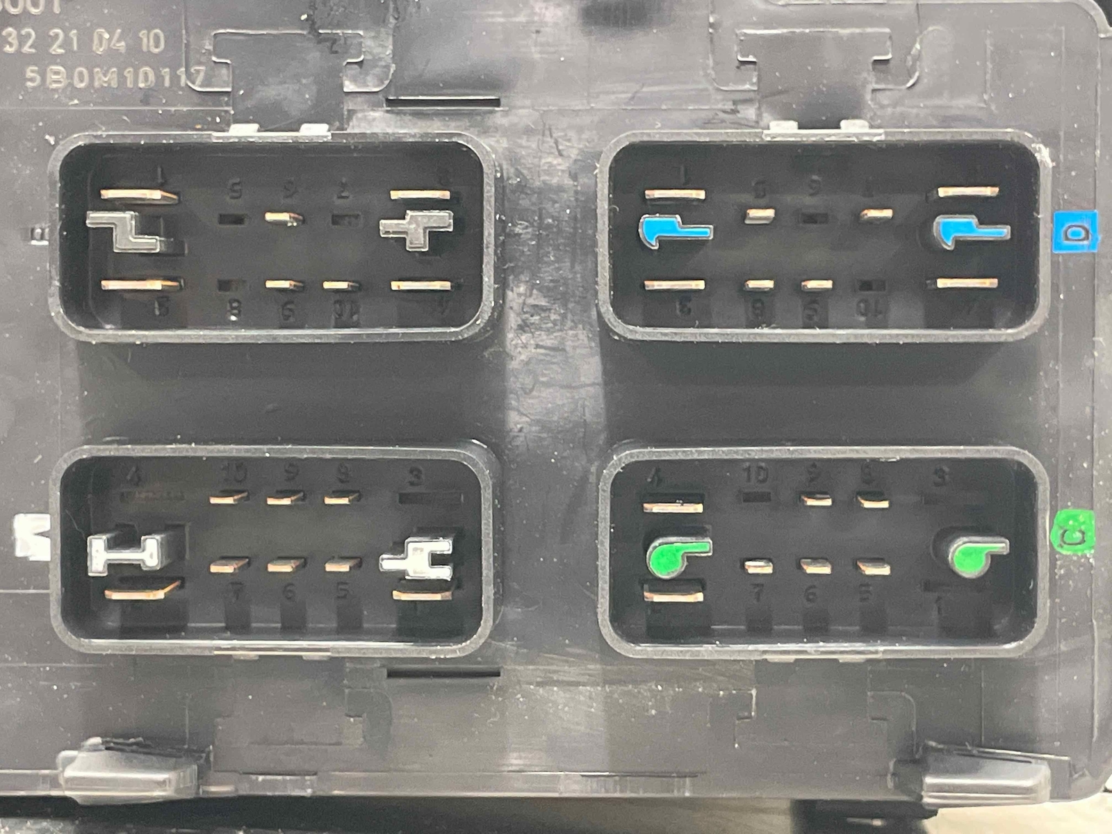 2010 ASTON MARTIN RAPIDE OEM REAR BOOT TRUNK FUSE BOX AD43-14A073-AB