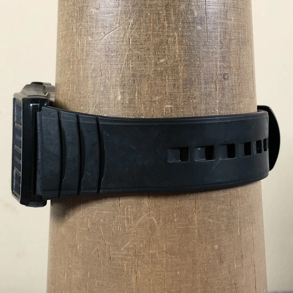 Reloj Digital Casio Databank Hombre DBC-32 Calculadora Goma Cuarzo 37mm 8 1/4" De Colección Foto 3 de 4