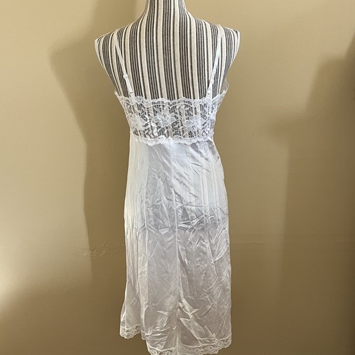 Touch Of Tenderness Women’s White 100% Nylon Vintage Lace Slip Dress Size 34 - Picture 4 of 11