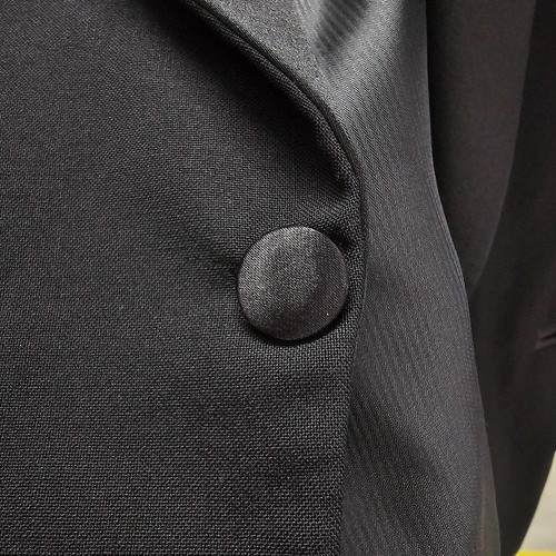Vintage Pierre Cardin 41L Black Tuxedo Jacket Blazer Solid 1B Wool - Picture 10 of 10