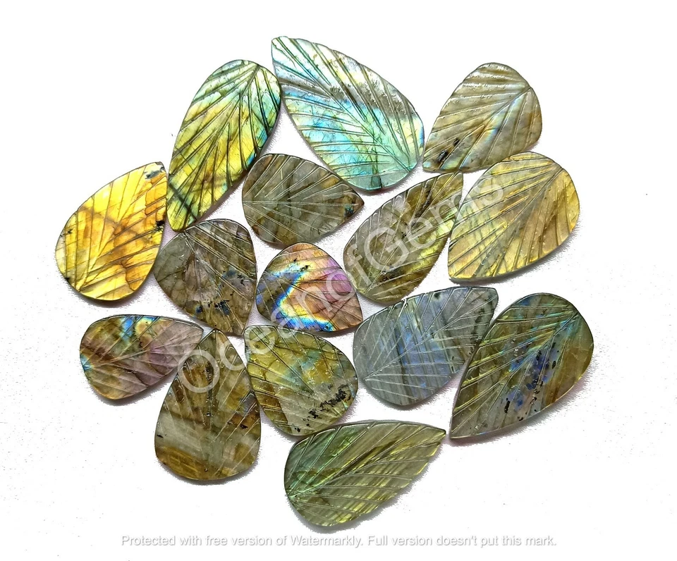 Natural Labradorite Leaf Carved Gemstone, 104 Carats 4-5 Pcs, Loose Gemstone - Image 2 of 4