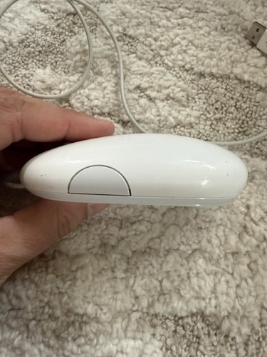 Genuine Apple A1152 USB Wired Mighty Mouse Optical Mouse White EMC 2058 for iMac - Picture 3 of 4