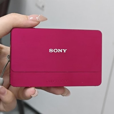 SONY Cyber-shot DSC-T700 Digital Camera 10.10 MP 4X Zoom Touch
