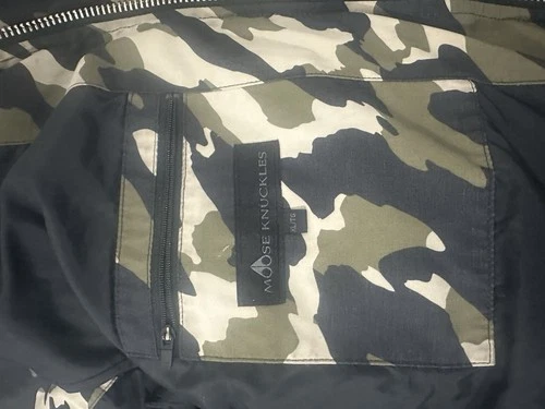 Moose Knuckles Men’s XL Camo Down-Filled Puffer Jacket Hood Full Zip Pockets image 4