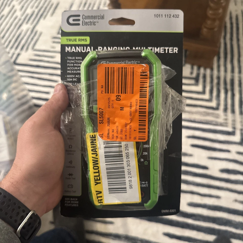 Multímetro digital elétrico comercial 600 volts True RMS alcance manual DMM-8301 - Imagem 2 de 4
