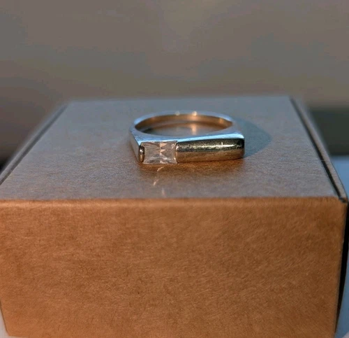 SterlingSilver VTG Crystal Glass Baguette Square Long Bar Ring S8 Avant Garde