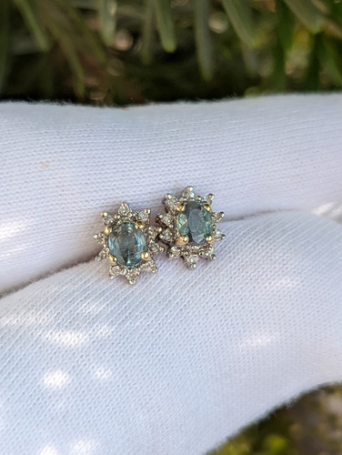 9ct Yellow Gold Brazilian Alexandrite And Diamond Halo Earrings Studs - Picture 1 of 14
