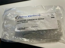 Extron Retractor Horizontal Brack 70-678-00
