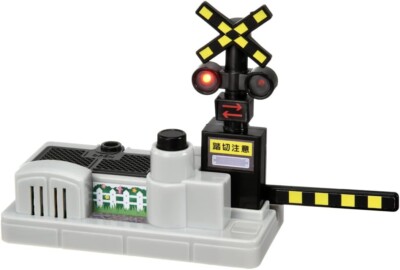 Takara Tomy Tomica Town Sound Light Fumikiri Railroad Crossing