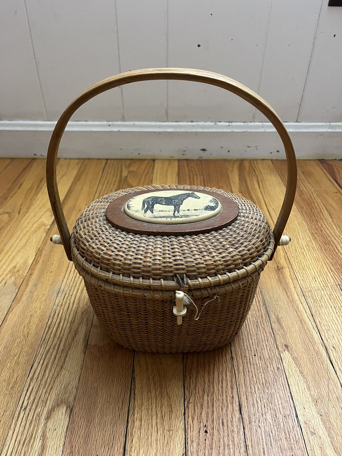 Barlow Nantucket Basket Horse eBay