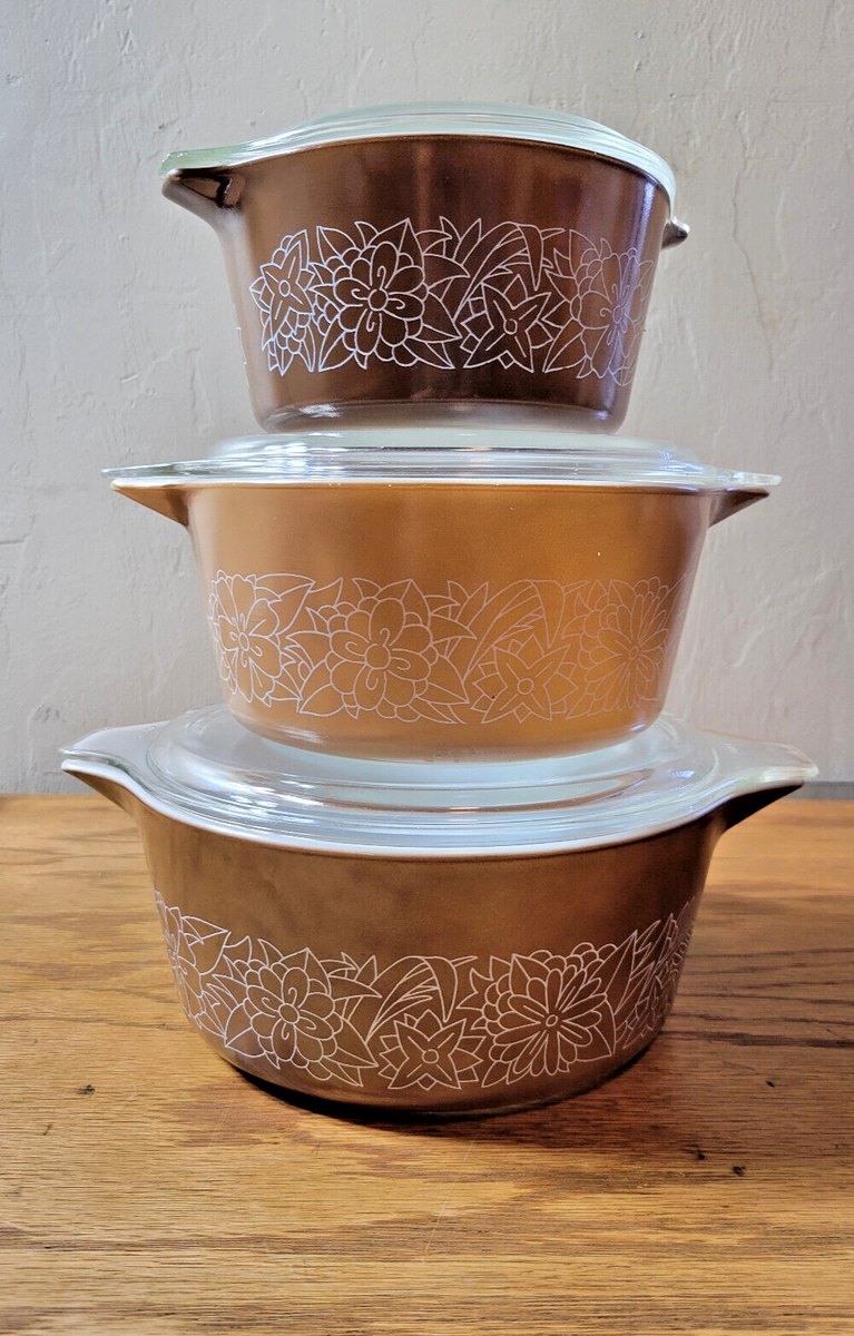 Vintage Pyrex Woodland Brown & Tan Casserole Set With 3 Clear Lids
