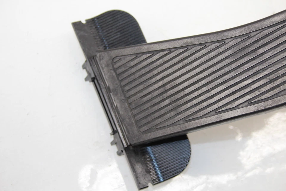 Pedal acelerador Acura RLX 2014-2020 OEM DK91 Foto 3 de 4