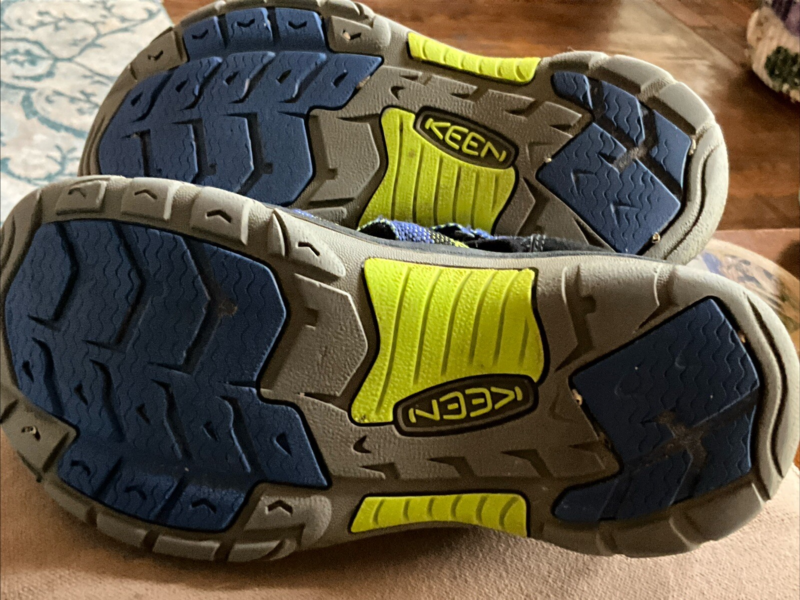 Sandali sportivi Keen Newport H2 nero blu verde impermeabili taglia 4 ottime condizioni