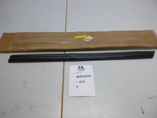 CHRYSLER VOYAGER ES Leiste ZIERLEISTE Schutzleiste Stoßstange hinten ER32MXX NEU