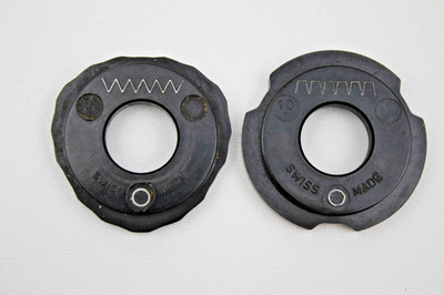 Original 2x Musterscheibe Stichschablone Disc Nr. 01, 10 für ELNA Supermatic, SU