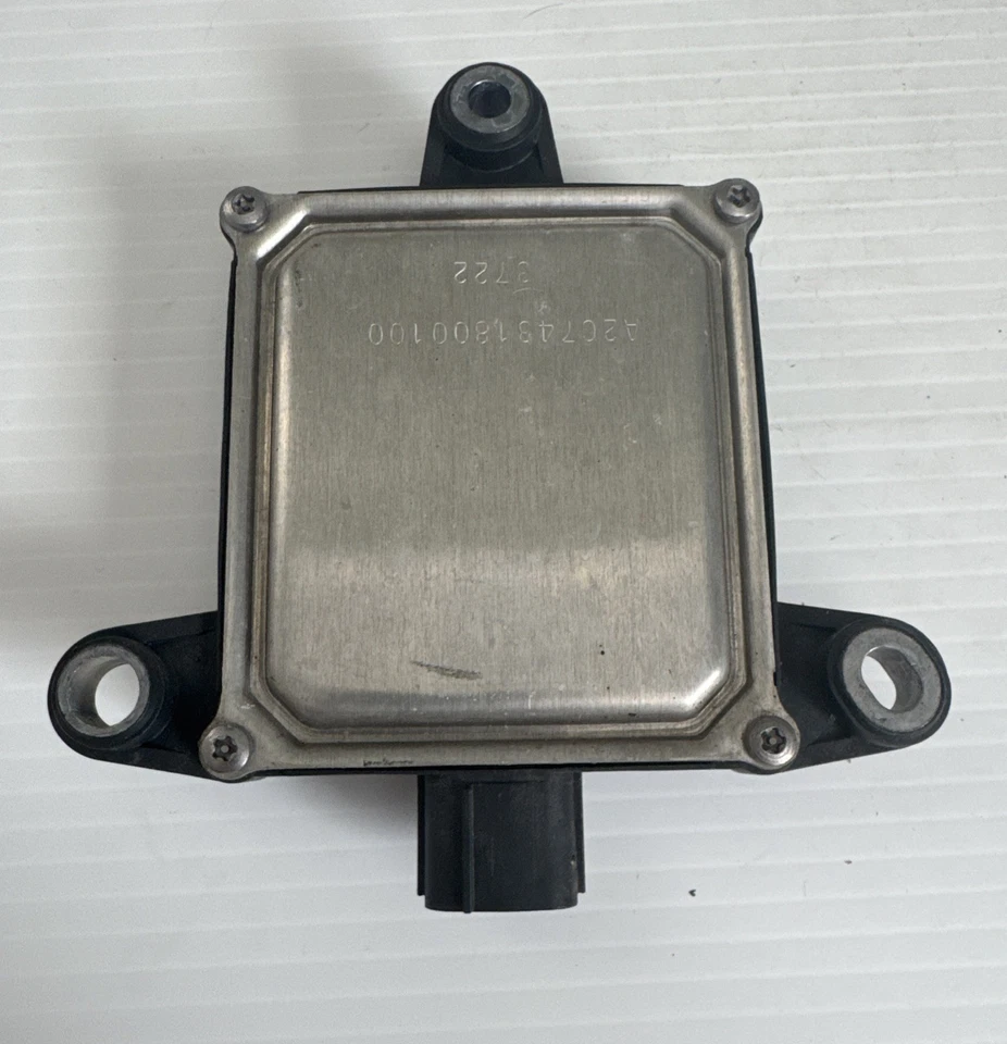 2021 - 2024 Toyota Sienna Blind Spot Radar Sensor 88162-08060 OEM K0050 - Image 2 of 4