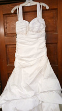STUDIO by David's Bridal Ivory Sweetheart Sleeveless Ruched Beaded Lace Mermaid