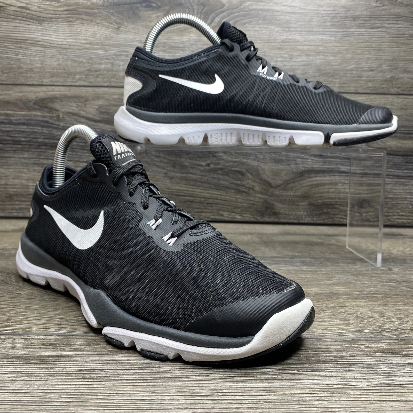 Baskets de sport Nike Flex Supreme TR4 pour femme Taille 7 noir 819026 002 