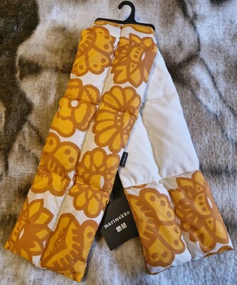 BNWT UNIQLO x Marimekko Pocketable Padded Scarf Orange in